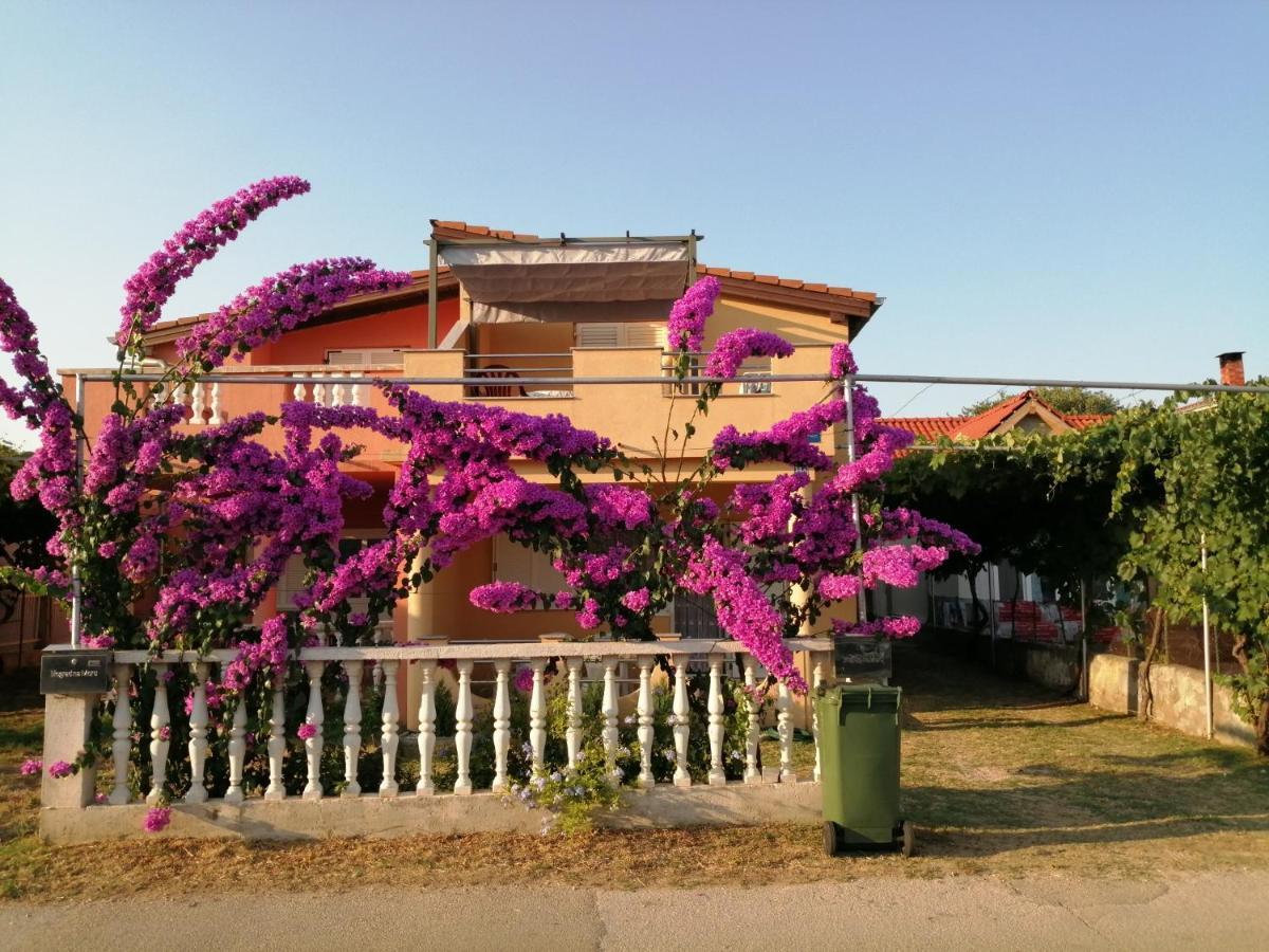 Marina Biograd Na Moru Exterior foto